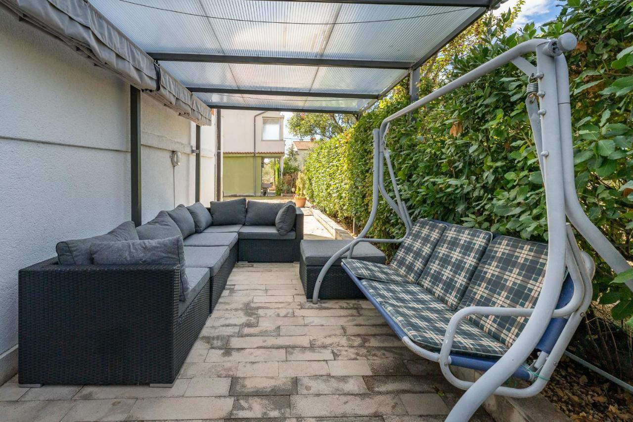 Argyruntum Apartments Stari Grad Kültér fotó